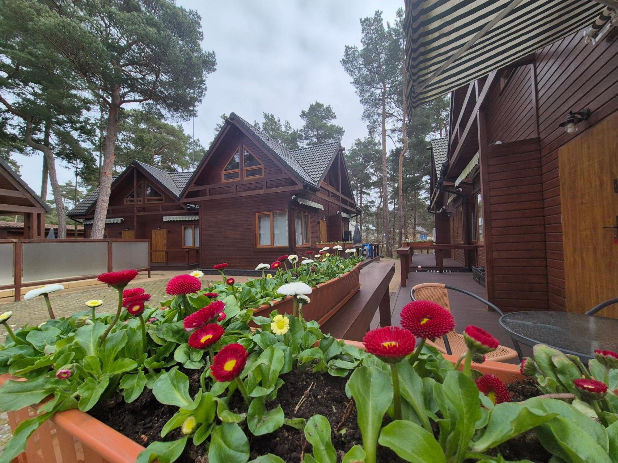 Aqua Domki Caloroczne Pobierowo Exterior foto